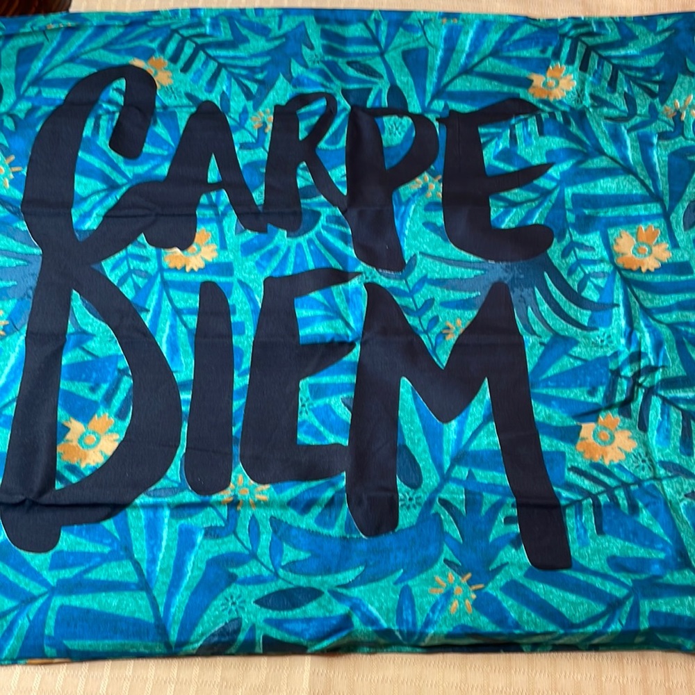 2 pillowcases